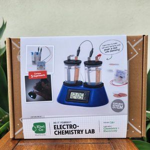 NEW KiwiCo. Kiwi Co. Electrochemistry Lab Chemistry Science Kit Battery